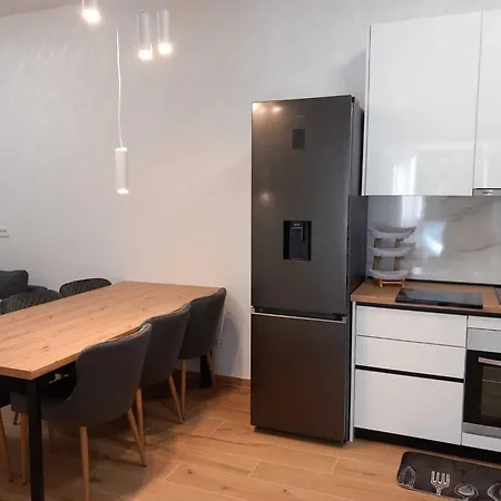 Apartamento Two Bedroom With Terrace A1 St