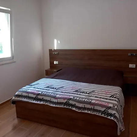 Apartamento Two Bedroom With Terrace A1 St