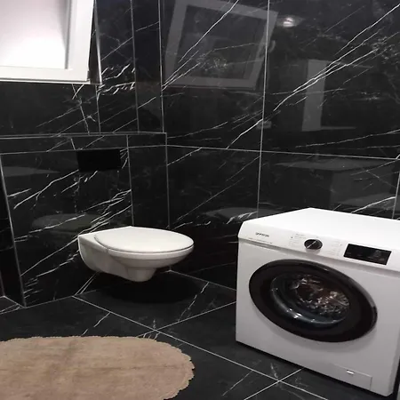 Apartamento Two Bedroom With Terrace A1 St Pucisca