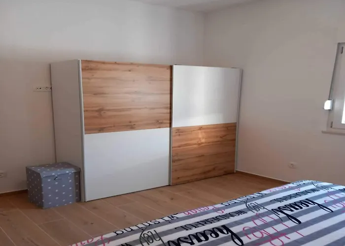 Two Bedroom With Terrace A1 St * Pucisca